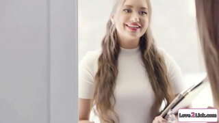 Wedding comment seduces a ezimbalwa kwaye masturbate zabo cunts kwaye convinces em ukuba kuba 3some.Yena licks i-blondes pussy njengoko yakhe busty gf facesits yakhe