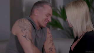 ���ምገማ ይታያል Pornstar አዳዲስ ግምገማዎች አሁን ቪዲዮዎች